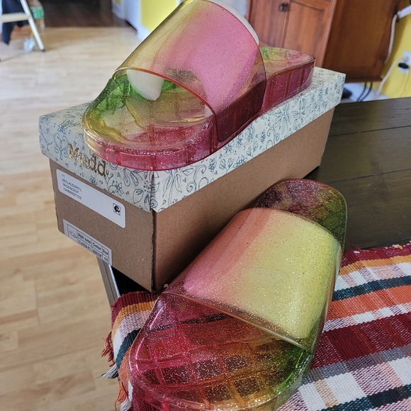 NIB MUDD IRIDESCENT SLIDES - Picture 1 of 2